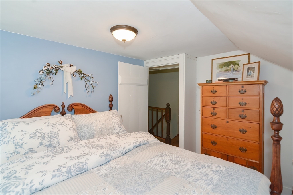 366 Breakneck Road Southbridge, MA 01550 - Photo 13 of 33 a bedroom with a bed and a cabinets