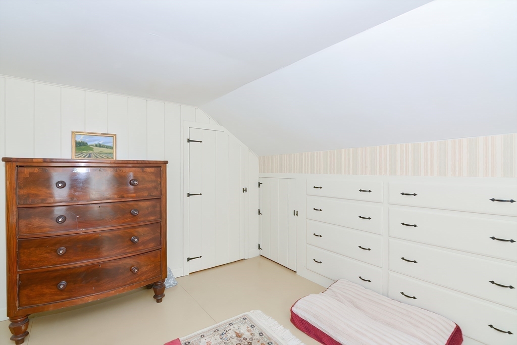 366 Breakneck Road Southbridge, MA 01550 - Photo 15 of 33 a view of room with cabinet