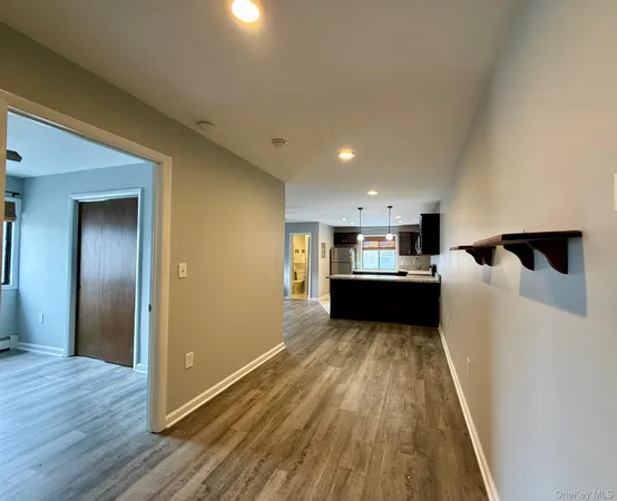 $1,750 | 93 Windermere Avenue, Unit B, Greenwood Lake, NY 10925