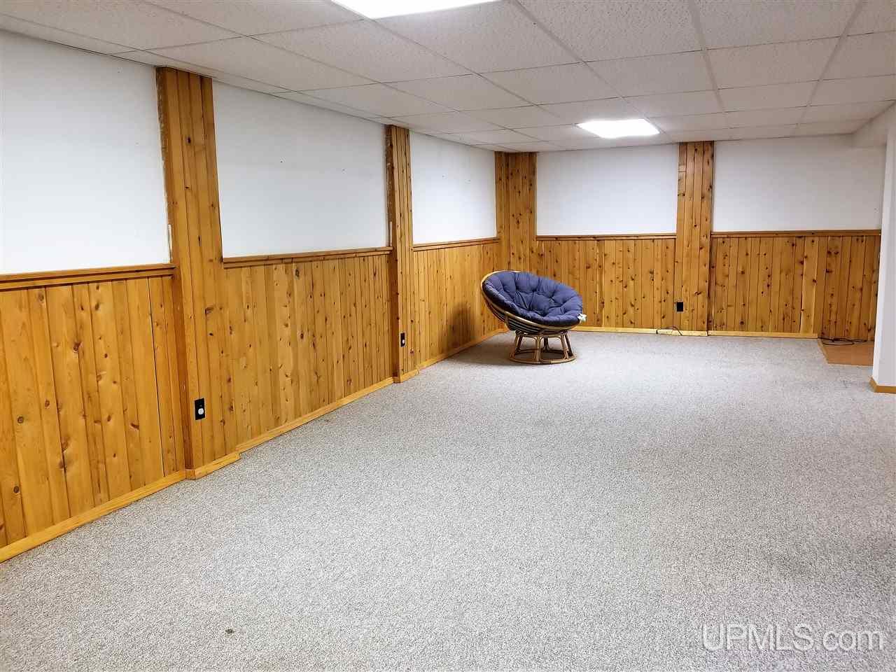 2600 18th Road Escanaba, MI 49829 - Photo 17 of 25