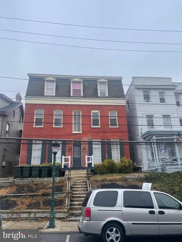 $1,100 | 165 Summit Avenue, Unit 5, Hagerstown, MD 21740