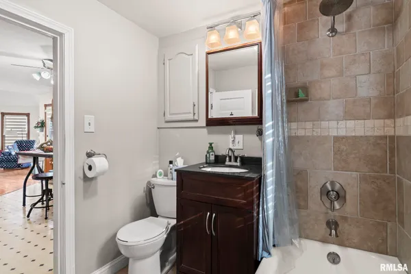 $209,000 | 110 South Blair Street, Virden, IL 62690