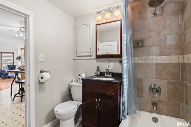 $209,000 | 110 South Blair Street, Virden, IL 62690