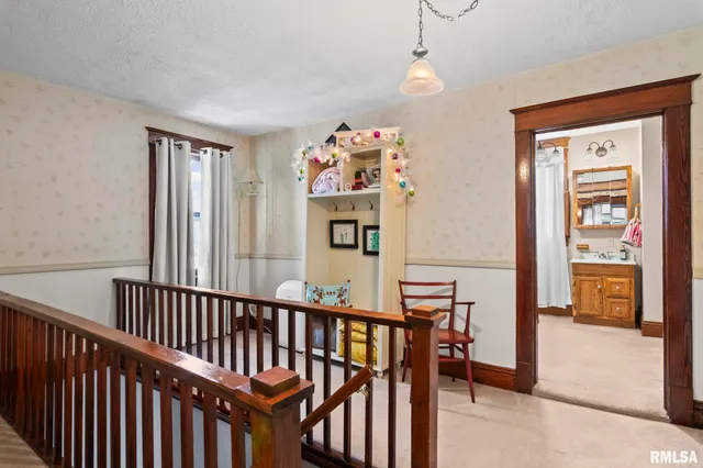 $209,000 | 110 South Blair Street, Virden, IL 62690