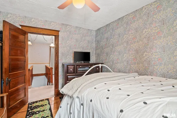 $209,000 | 110 South Blair Street, Virden, IL 62690