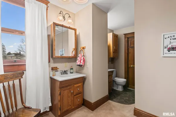 $209,000 | 110 South Blair Street, Virden, IL 62690