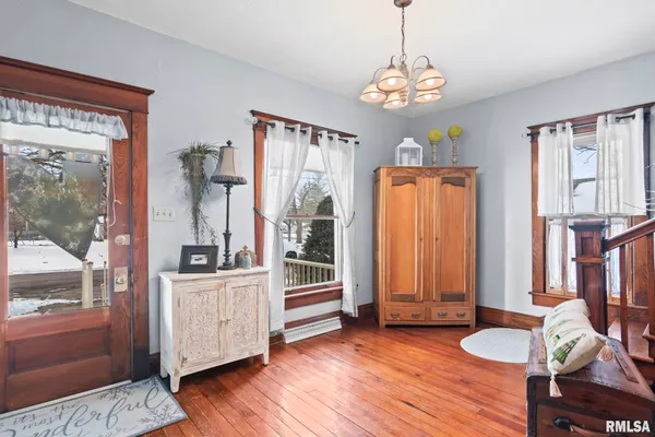 $209,000 | 110 South Blair Street, Virden, IL 62690