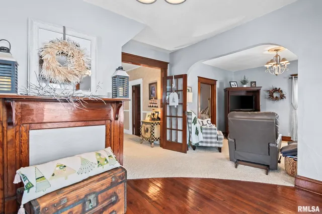 $209,000 | 110 South Blair Street, Virden, IL 62690