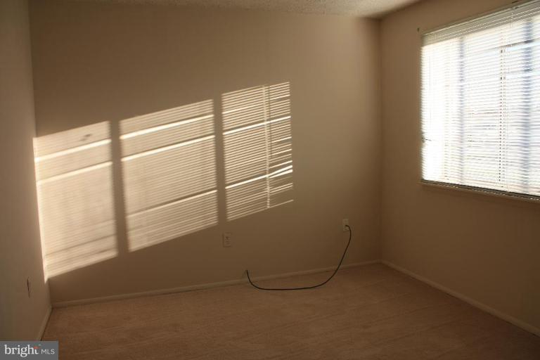 731 Heather Ridge Drive, Unit 17D Frederick, MD 21702 - Photo 4 of 5 All Bedrooms Enjoy Abundant Natural Light!