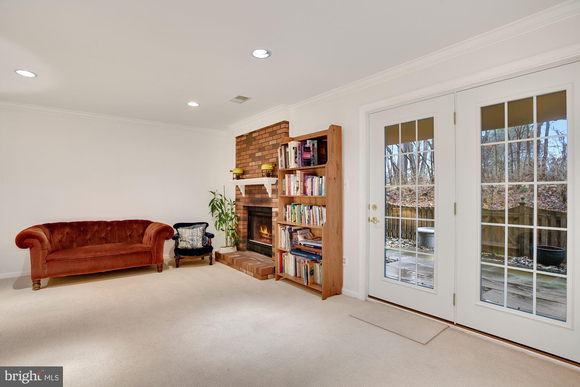 3819 Inverness Road Fairfax, VA 22033 - Photo 24 of 40 Gallery Image 24