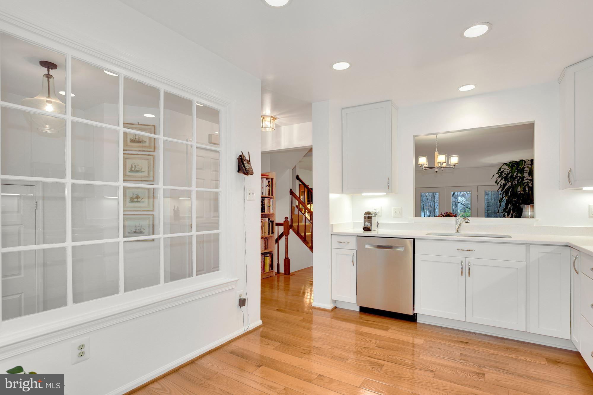 3819 Inverness Road Fairfax, VA 22033 - Photo 7 of 40 Gallery Image 7