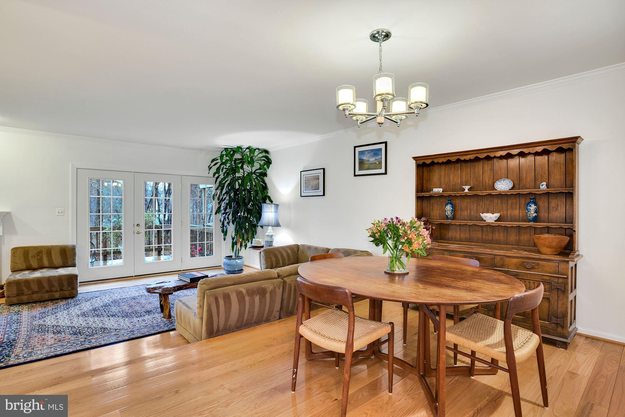 3819 Inverness Road Fairfax, VA 22033 - Photo 9 of 40 Gallery Image 9