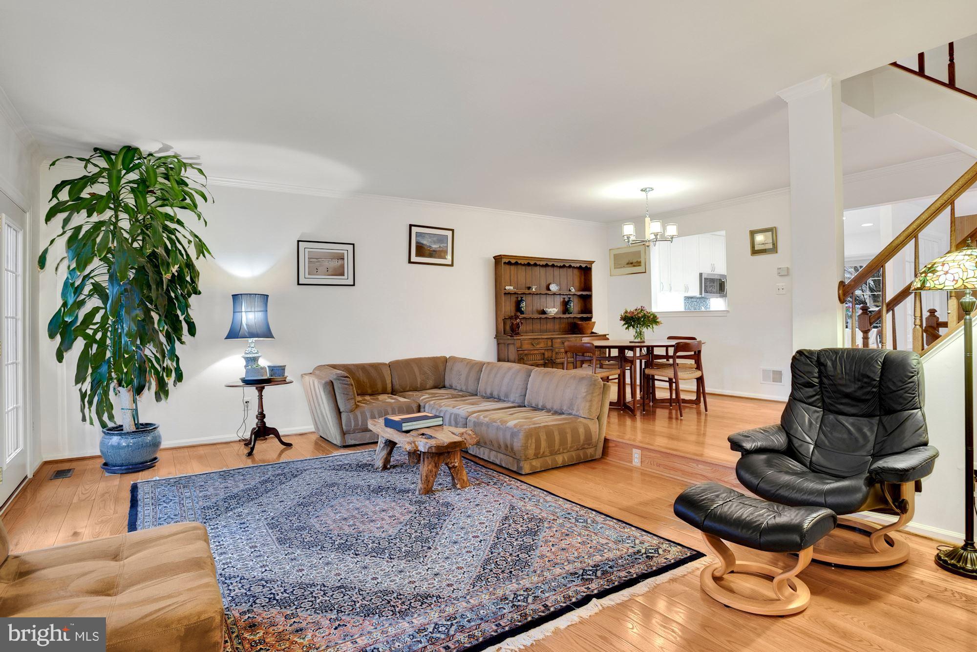 3819 Inverness Road Fairfax, VA 22033 - Photo 10 of 40 Gallery Image 10