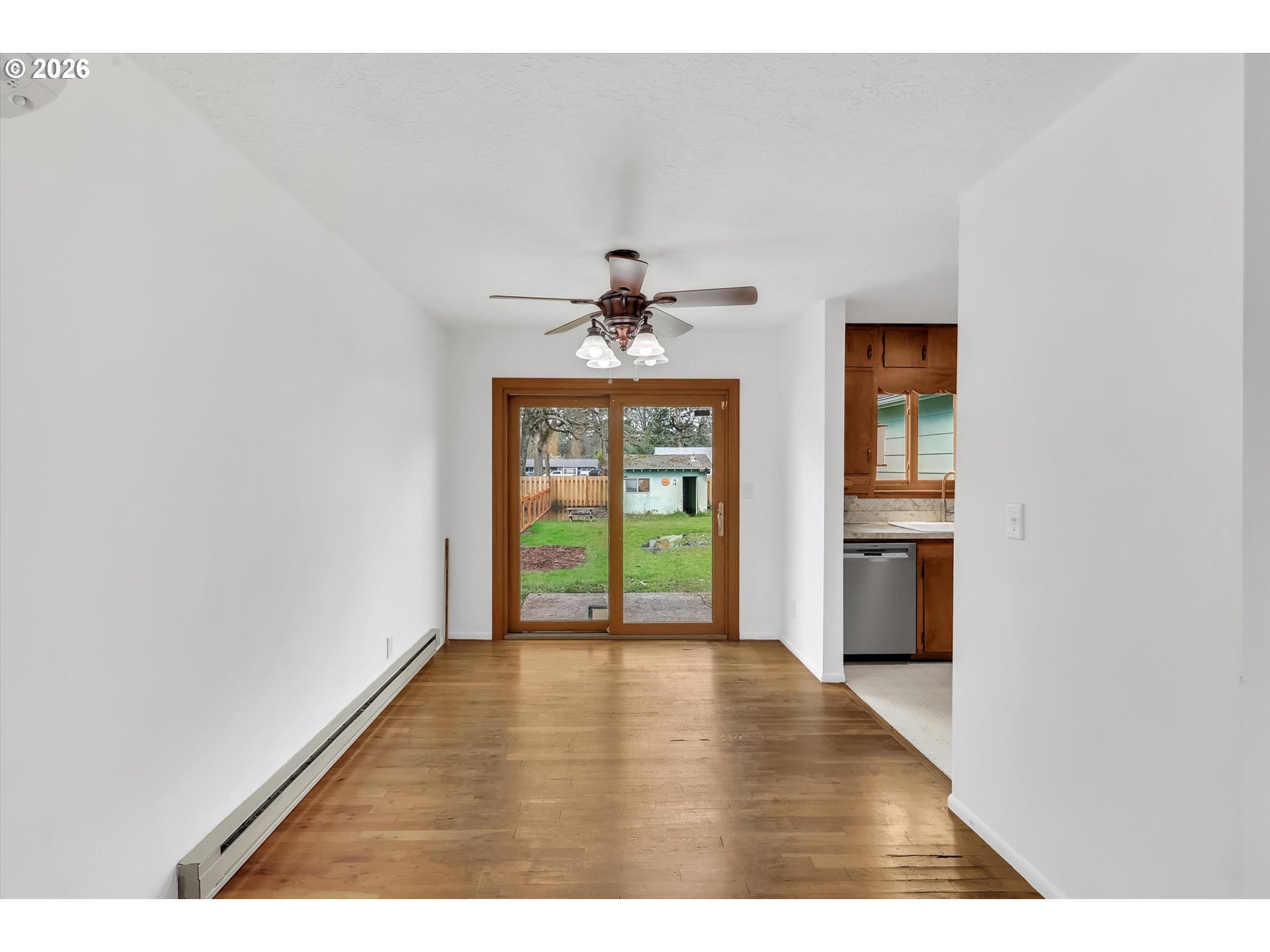 515 Harrison Street Fairview, OR 97024 - Photo 10 of 38 a view of an empty room with a window