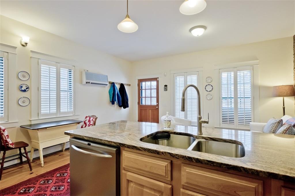 116 R State Street, Unit 116R Portland, ME 04101 - Photo 7 of 28 Photo