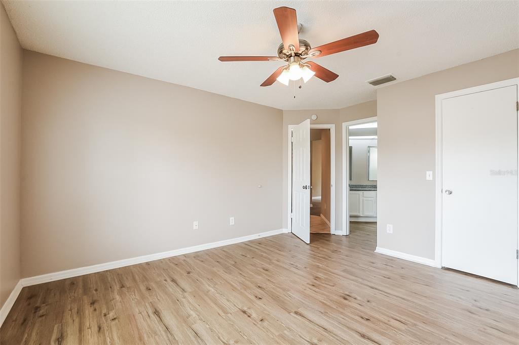 337 Mantis Loop Apopka, FL 32703 - Photo 8 of 16