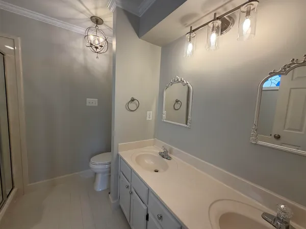 $2,000 | 1565 Dexter Run West, Memphis, TN 38016