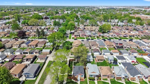 $349,900 | 7756 South Spaulding Avenue, Chicago, IL 60652