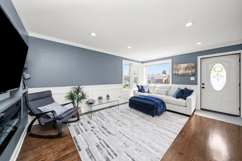 $349,900 | 7756 South Spaulding Avenue, Chicago, IL 60652