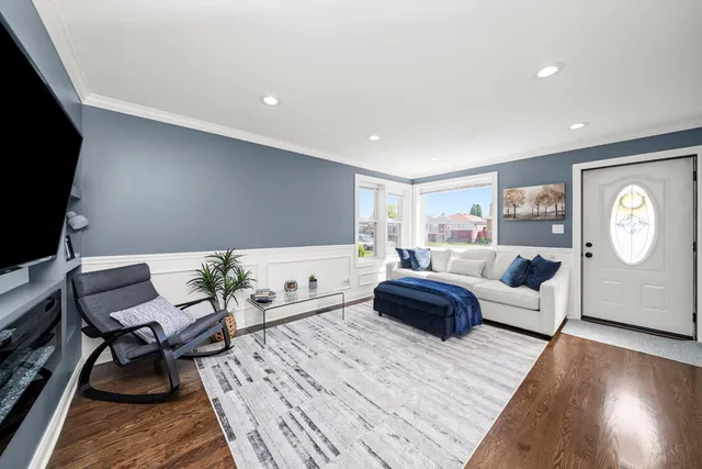 $349,900 | 7756 South Spaulding Avenue, Chicago, IL 60652