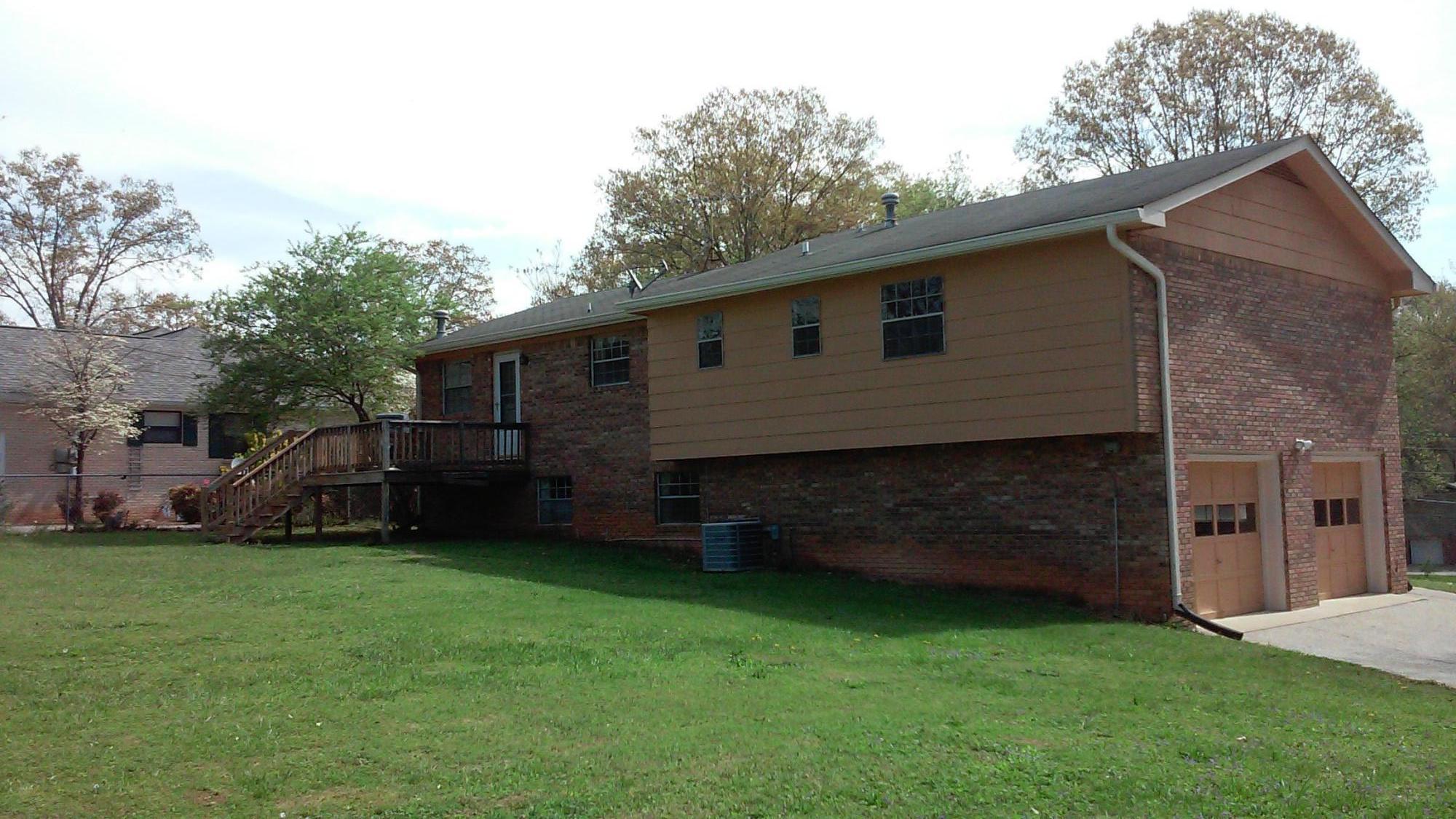 2715 St Lawrence Road, Unit 2 Chattanooga, TN 37421 - Photo 3 of 21 20150409_113619