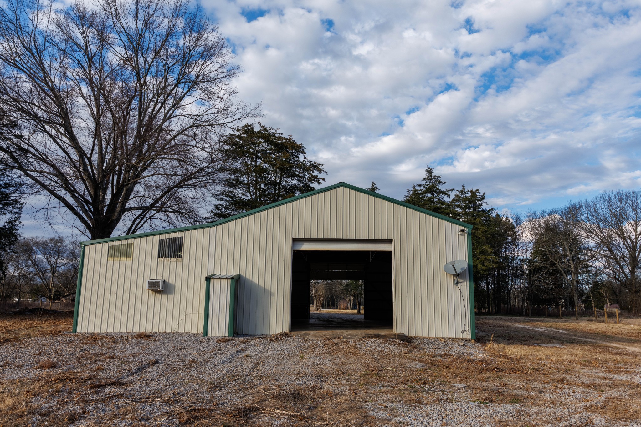 2239 Hunter Bills Road Lewisburg, TN 37091 - Photo 40 of 53 a front view of a house with a garden