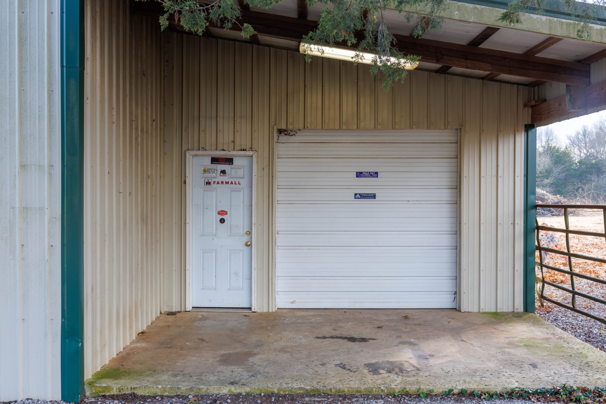 2239 Hunter Bills Road Lewisburg, TN 37091 - Photo 41 of 53 a view of wooden door