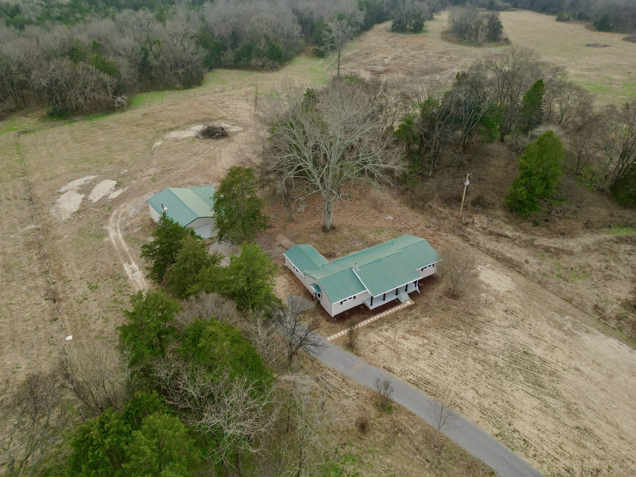 2239 Hunter Bills Road Lewisburg, TN 37091 - Photo 52 of 53 a green field with some trees in the background
