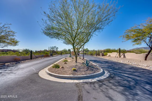 $1,375,000 | 8523 North 192nd Avenue, Waddell, AZ 85355