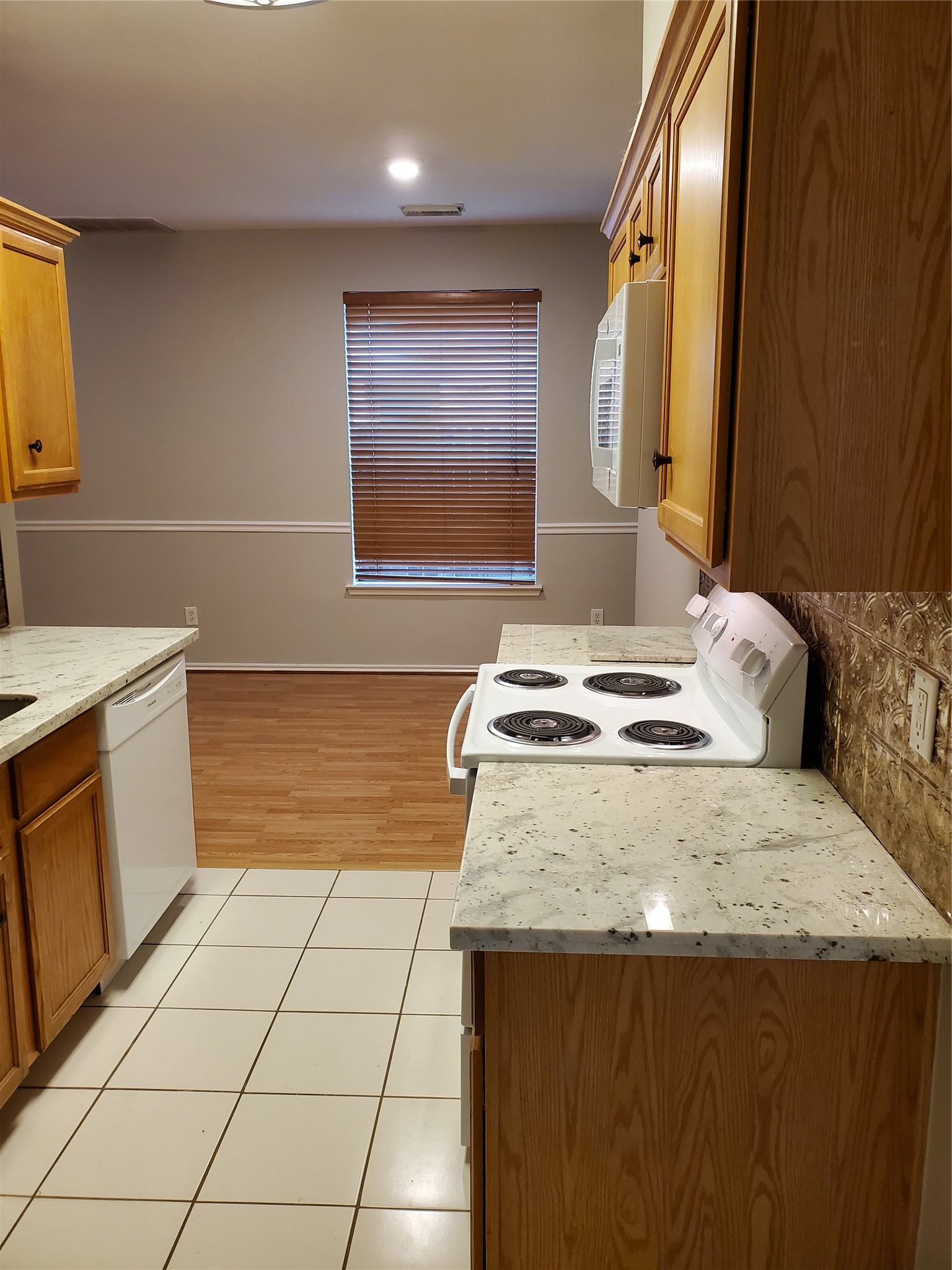 3223 West Street Rosenberg, TX 77471 - Photo 8 of 40