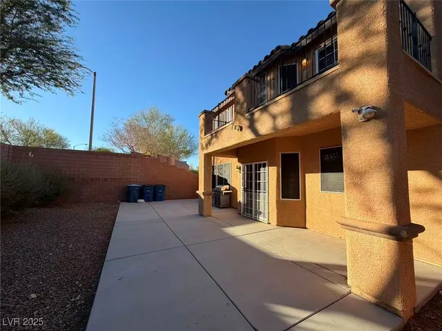 $2,500 | 7473 Glorious Sun Drive, Las Vegas, NV 89178