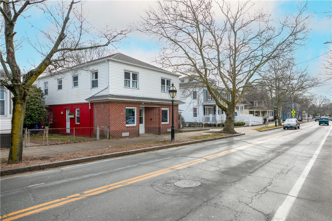 546 Main Street Warren, RI 02885 - Photo 3 of 21
