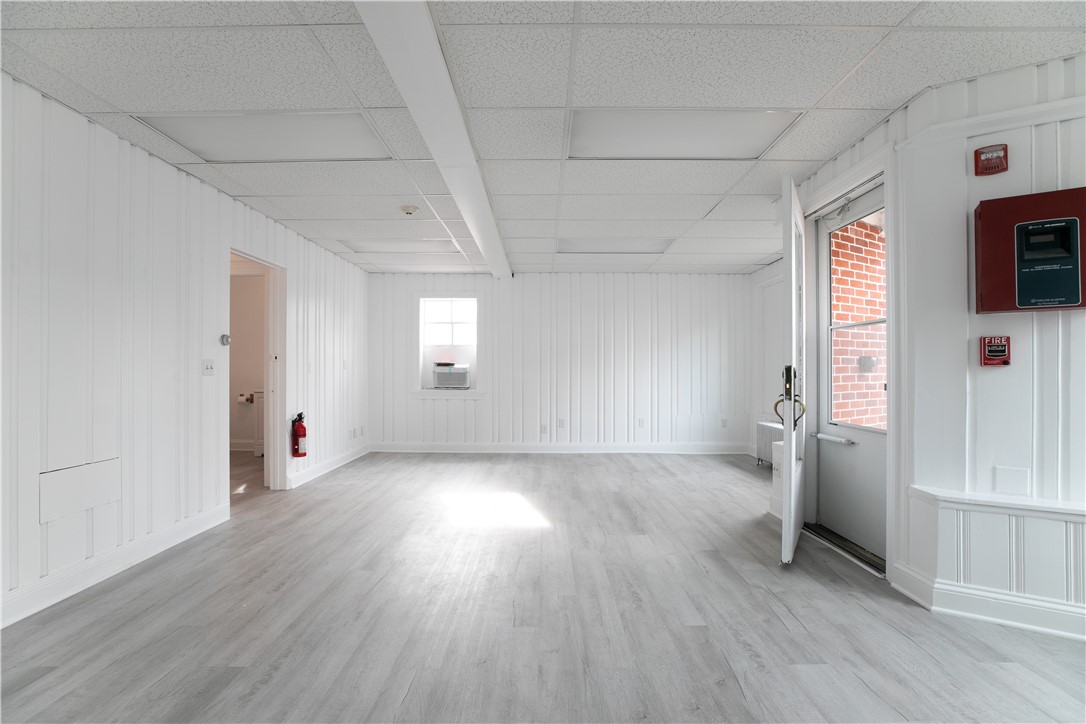 546 Main Street Warren, RI 02885 - Photo 10 of 21