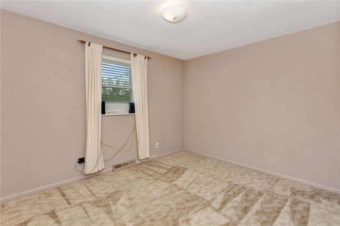 4200 Dayton Springfield Road Springfield, OH 45502 - Photo 21 of 56