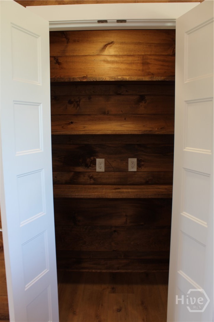 825 New Town Church Road Carlton, GA 30627 - Photo 18 of 49 Pantry