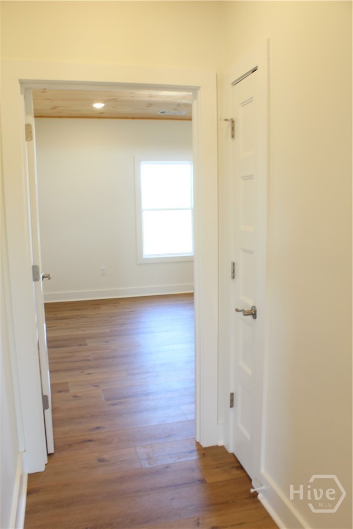 825 New Town Church Road Carlton, GA 30627 - Photo 27 of 49 Secondary bedrooms hallway