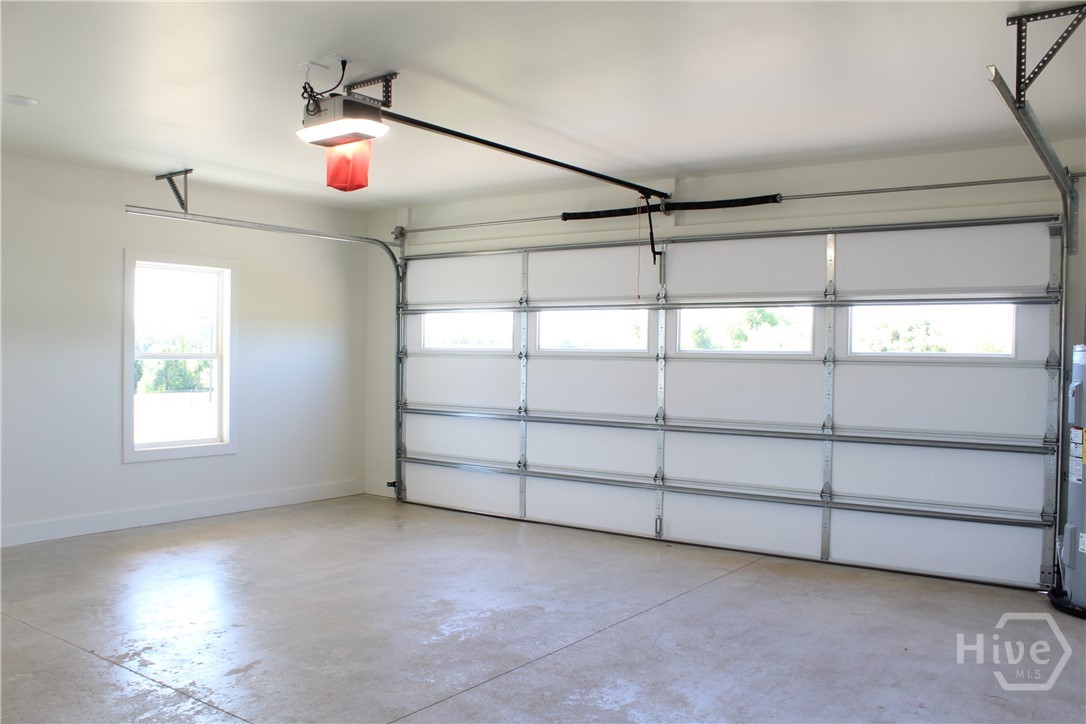 825 New Town Church Road Carlton, GA 30627 - Photo 46 of 49 Garage