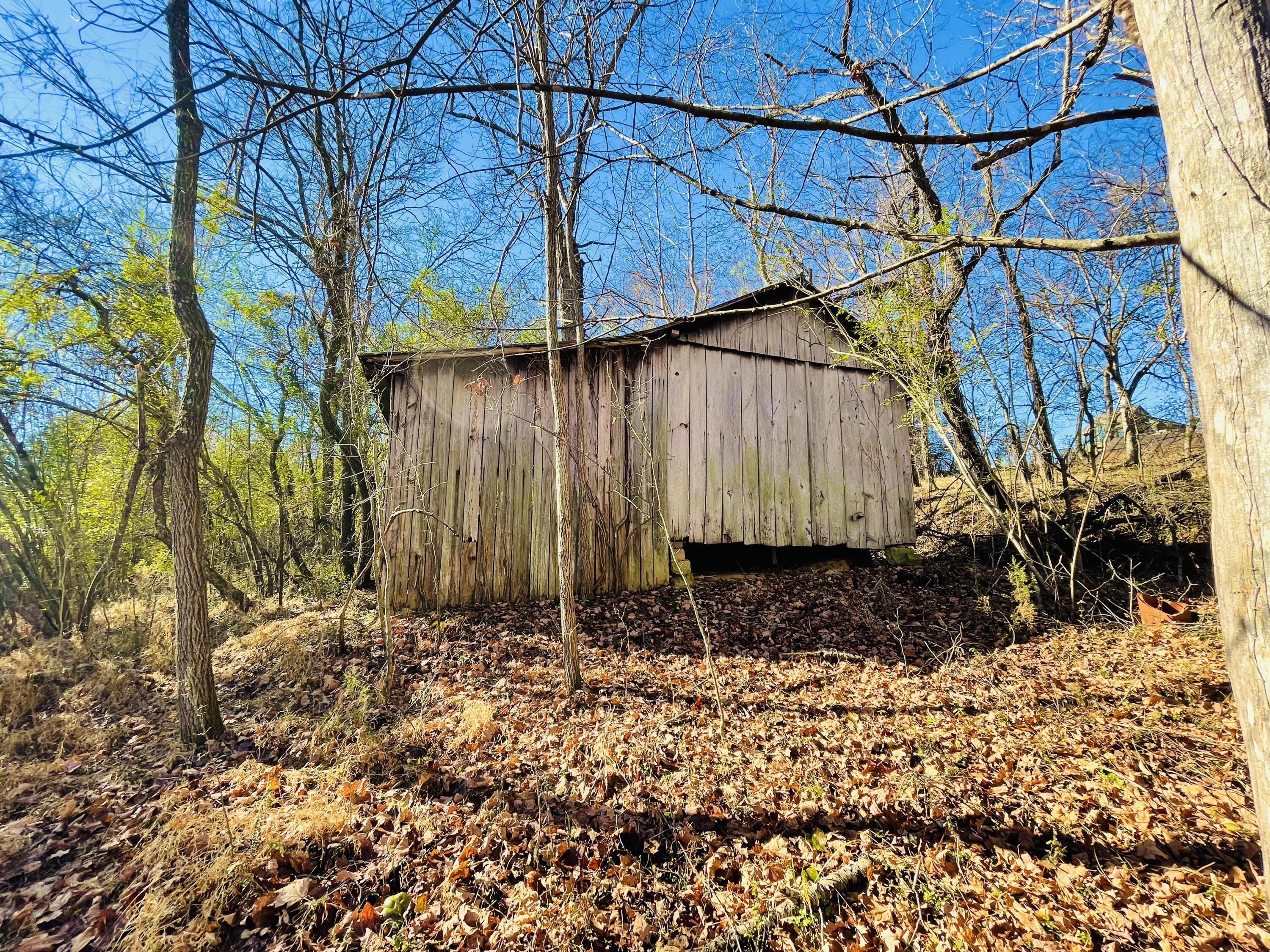 515 Gregg Mill Road Greeneville, TN 37743 - Photo 64 of 102 Feed storage.