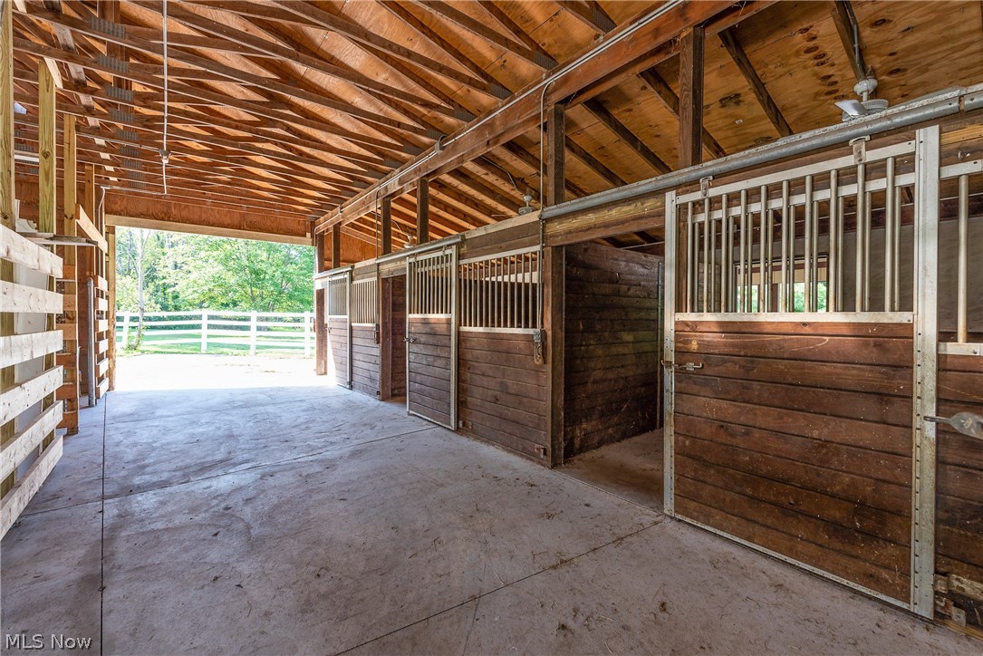7793 Valley View Road Hudson, OH 44236 - Photo 8 of 10