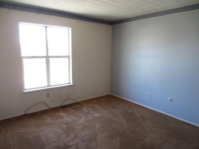 4475 Charlotte Road Obetz, OH 43207 - Photo 7 of 10 Gallery Image 7