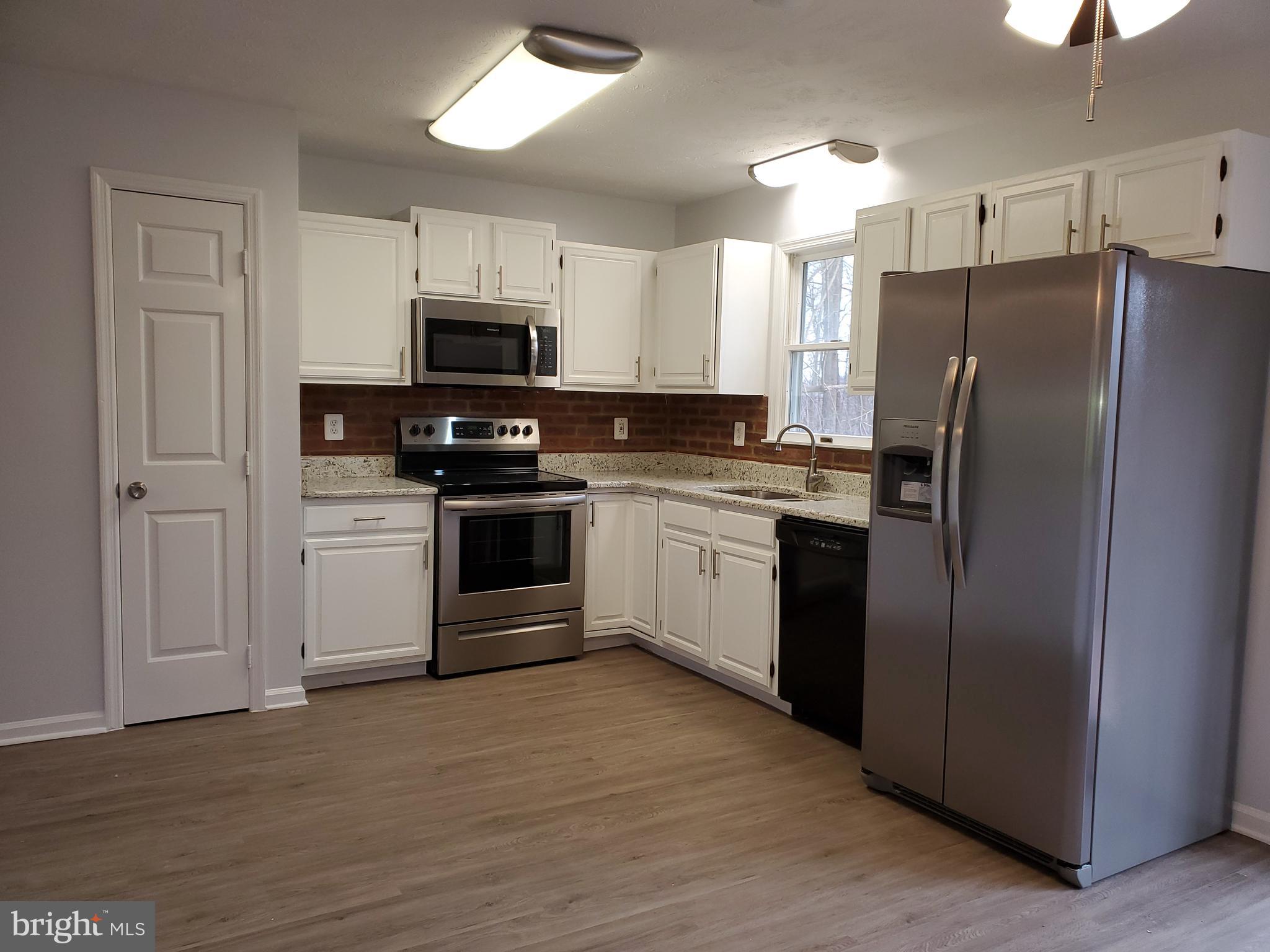 153 Highridge Road Front Royal, VA 22630 - Photo 3 of 25