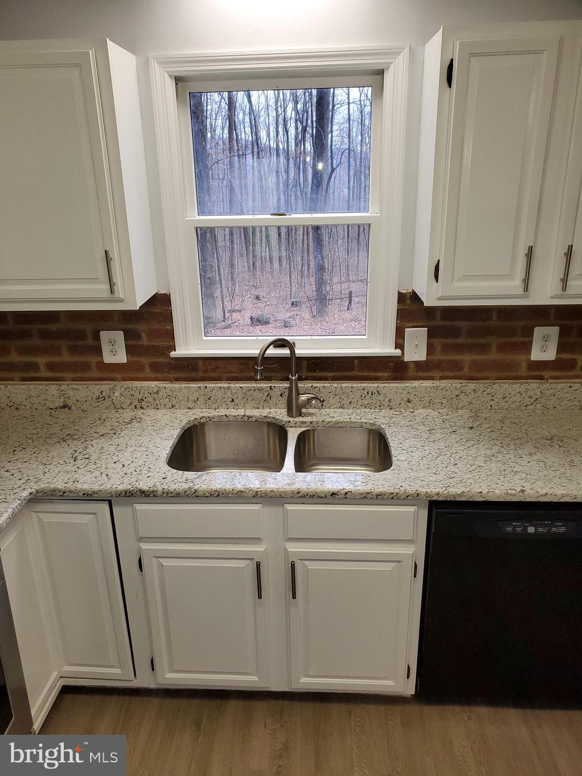 153 Highridge Road Front Royal, VA 22630 - Photo 5 of 25