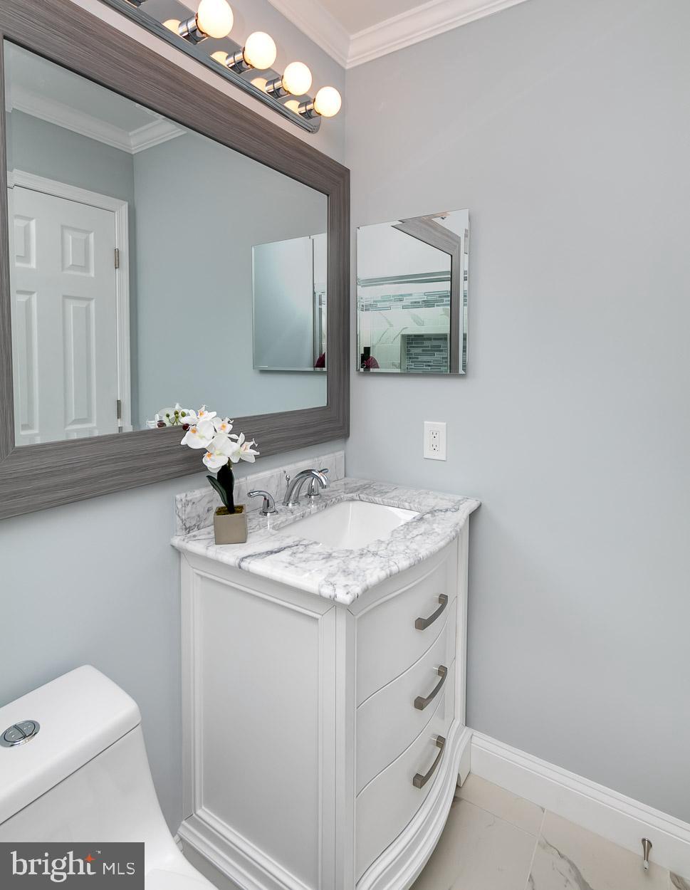 151 Westbury Road Lutherville-Timonium, MD 21093 - Photo 17 of 44 Attached Master Bathroom!