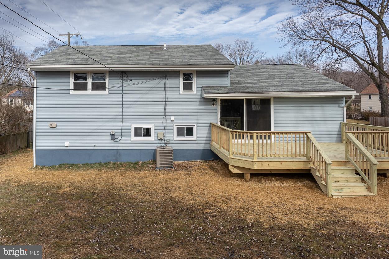 151 Westbury Road Lutherville-Timonium, MD 21093 - Photo 32 of 44 Exterior Rear with New Deck!