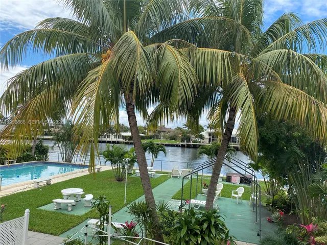 $1,650 | 2001 South Ocean Drive, Unit 55, Hallandale Beach, FL 33009