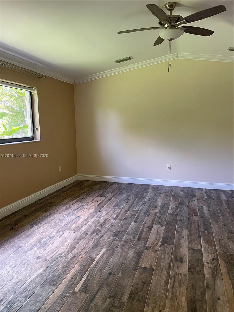 5425 Southwest 190th Avenue Southwest Ranches, FL 33332 - Photo 15 of 53 Gallery Image 15