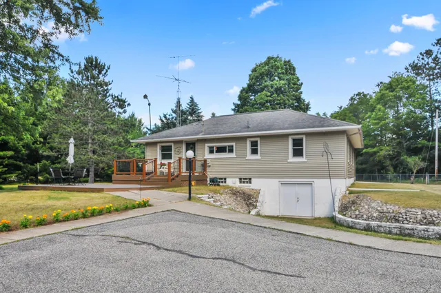 $324,999 | 3914 135th Avenue, Hersey, MI 49639