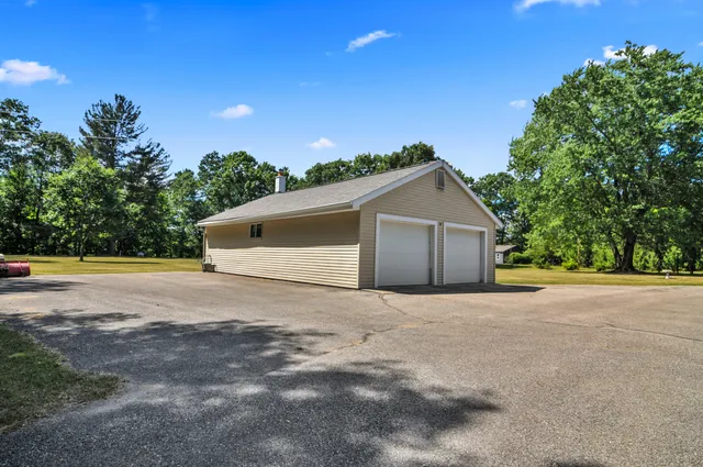 $324,999 | 3914 135th Avenue, Hersey, MI 49639