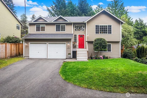 $1,199,000 | 4035 Northeast 110th Street, Seattle, WA 98125