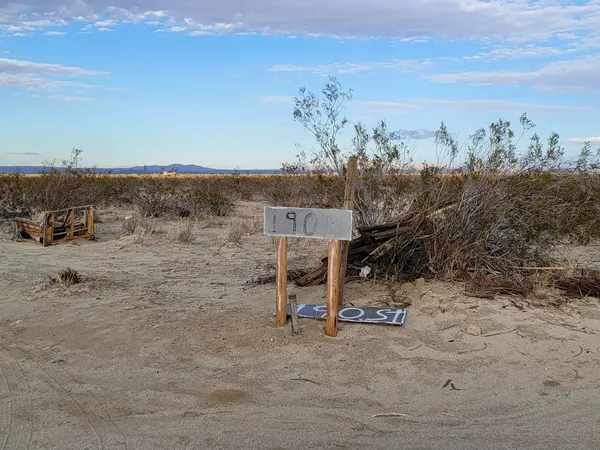 $19,999 | T4 190th St & Avenue East, Llano, CA 93544